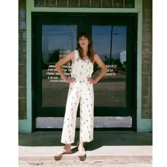 Zara | Pants & Jumpsuits | Zara Floral Print Overalls | Poshmark